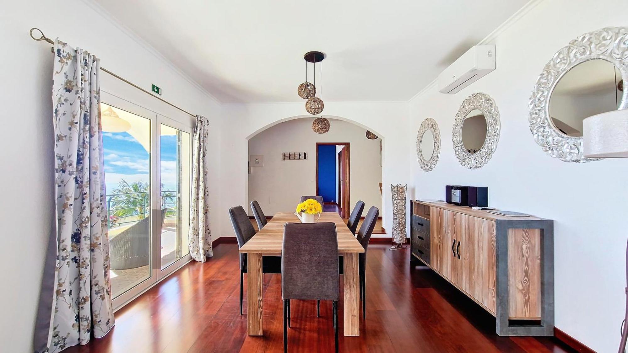 Casa Eleanor By Lovelystay Calheta  Esterno foto