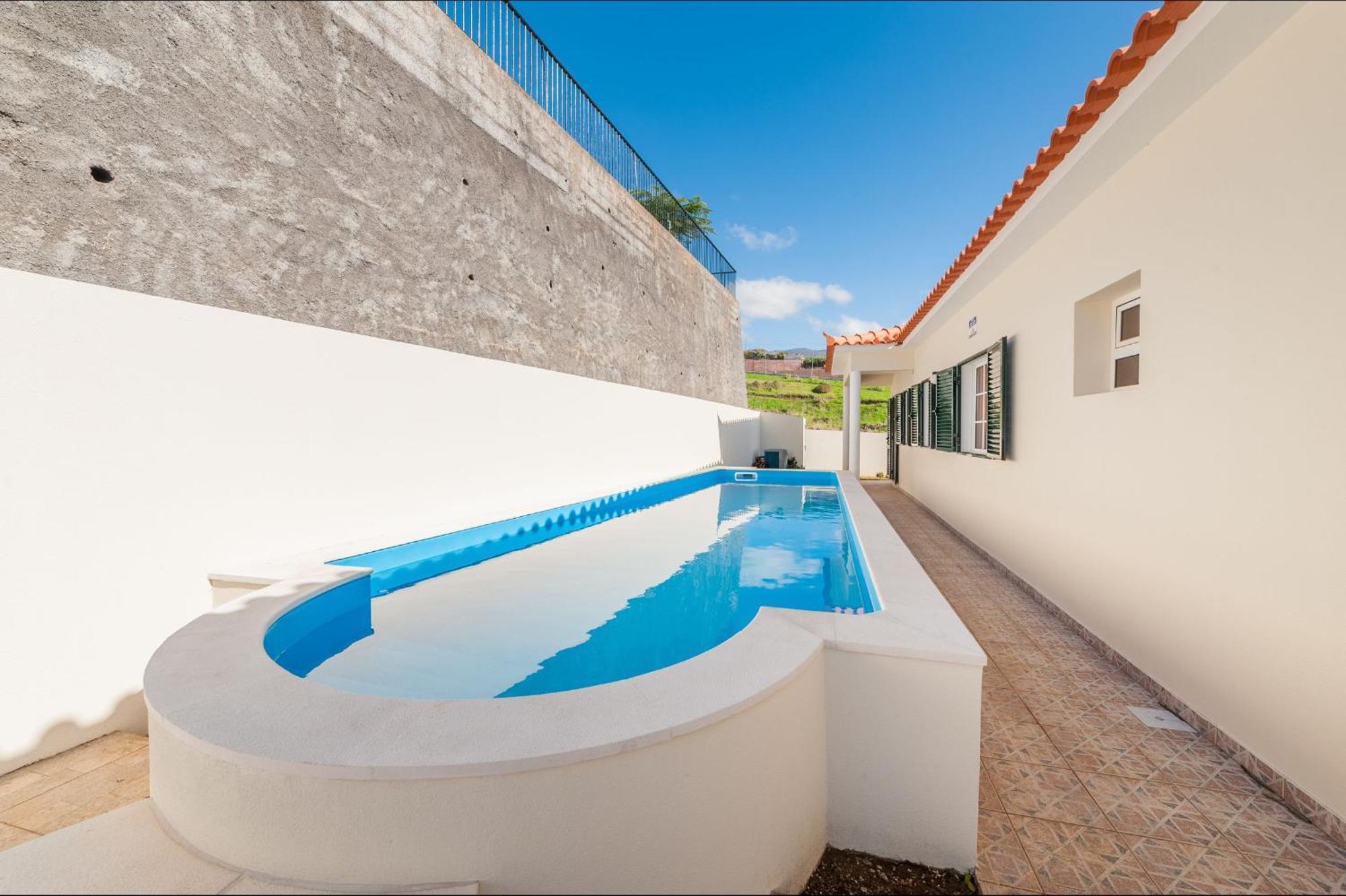 Casa Eleanor By Lovelystay Calheta  Esterno foto