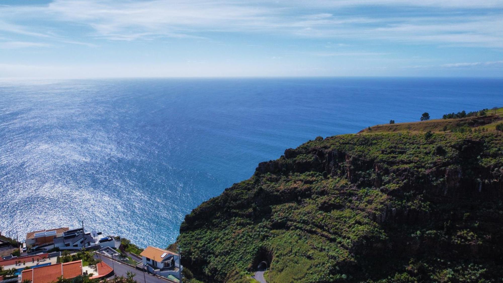 Casa Eleanor By Lovelystay Calheta  Esterno foto